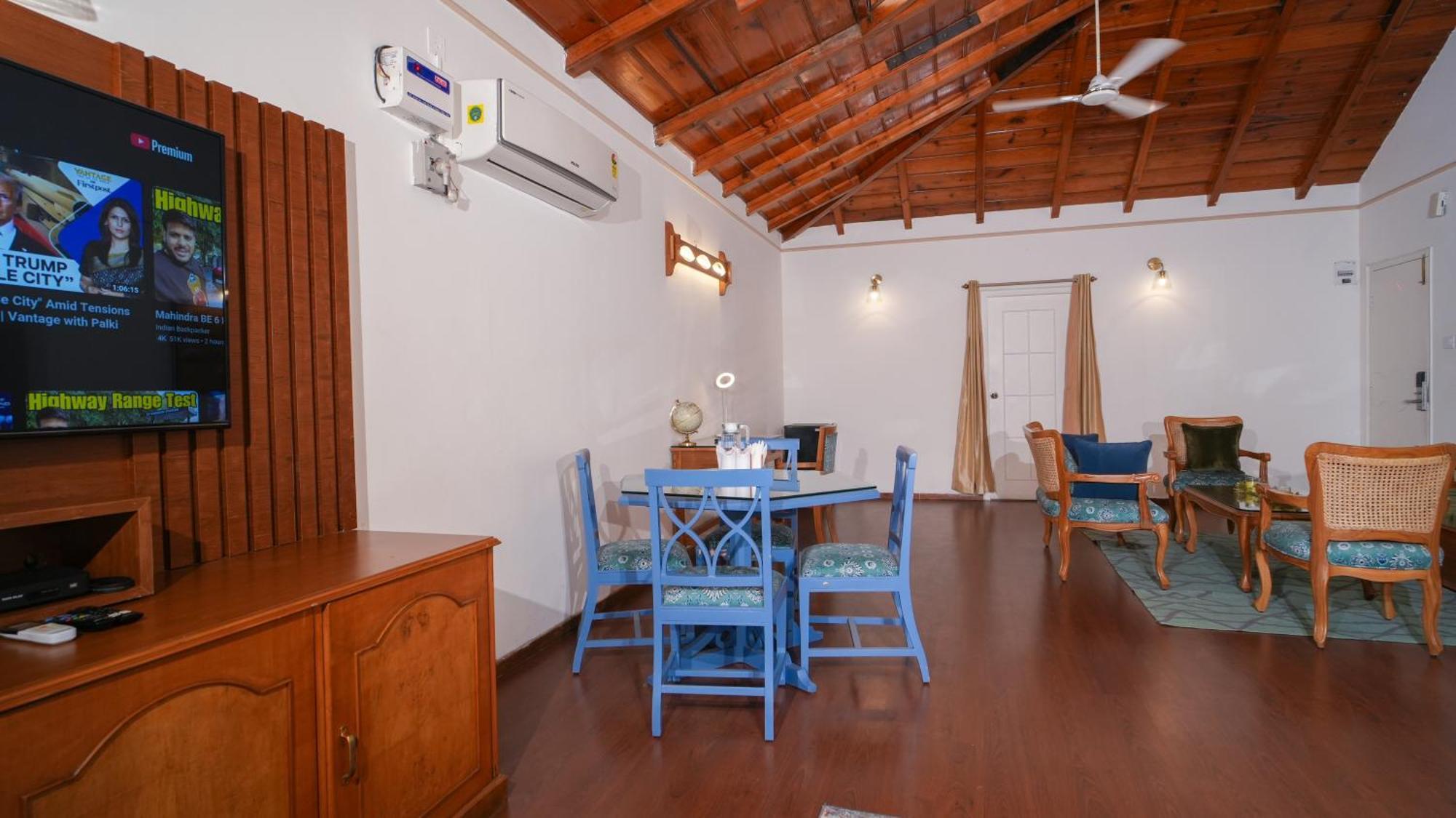 Neelesh Inn- A Luxury Lake View Hotel- 20 Kms From Nainital Bhīm Tāl Dış mekan fotoğraf