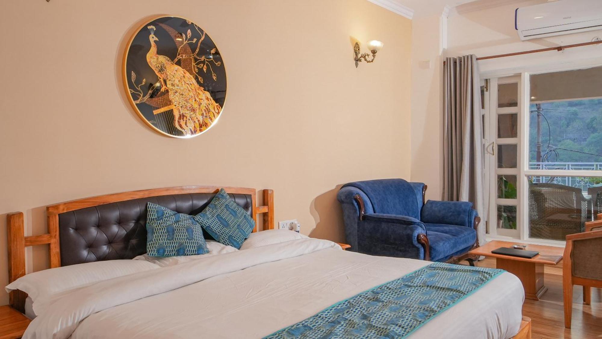 Neelesh Inn- A Luxury Lake View Hotel- 20 Kms From Nainital Bhīm Tāl Dış mekan fotoğraf